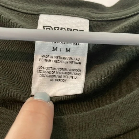 Pink tee - Picture 2 of 2